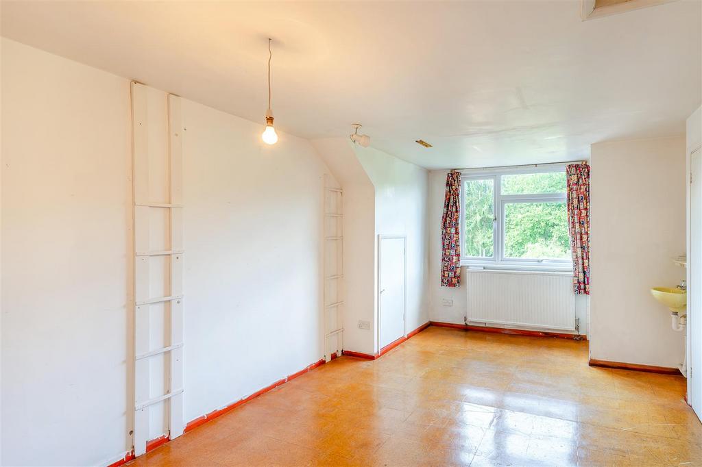 8648319-interior01.jpg