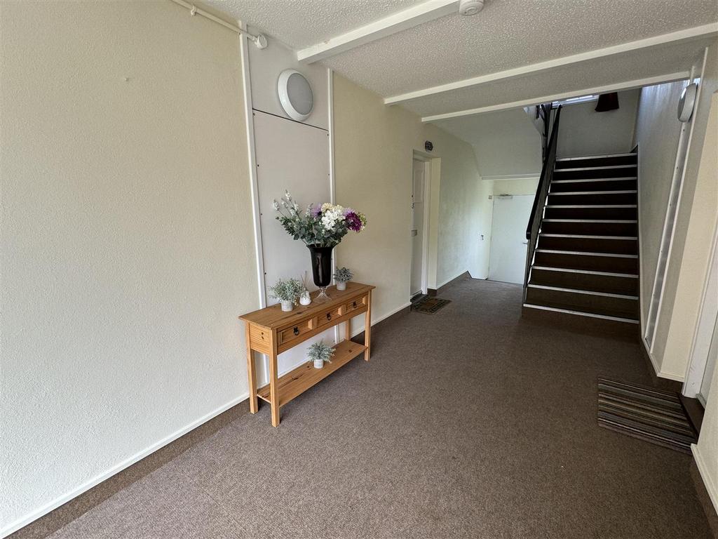 Communal hallway.jpg