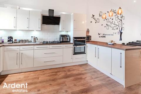 2 bedroom park home for sale, Barrow Marsh, Heybridge