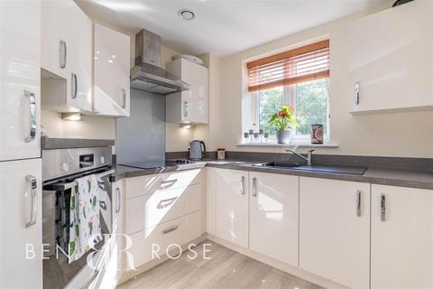 2 bedroom retirement property for sale, Preston Road, Chorley