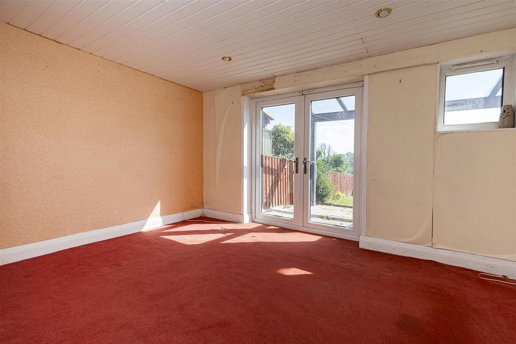 Garden Room/Bedroom/Playroom