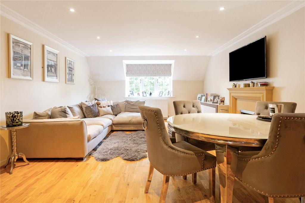 Dining/Sitting Room