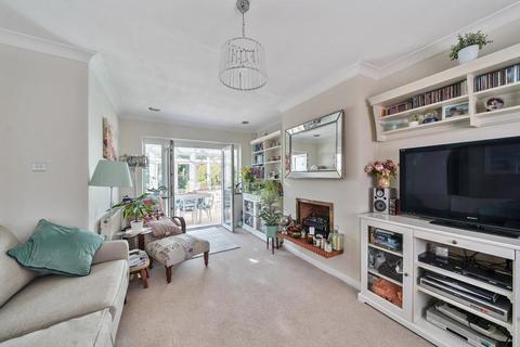 undefined, Kenton Lane, Harrow HA3