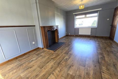3 bedroom terraced house to rent, Fernhill Road, Rutherglen, Glasgow