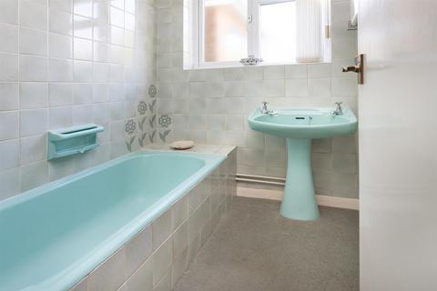 3 bedroom detached bungalow for sale, Hill Top Avenue, Great Glen LE8