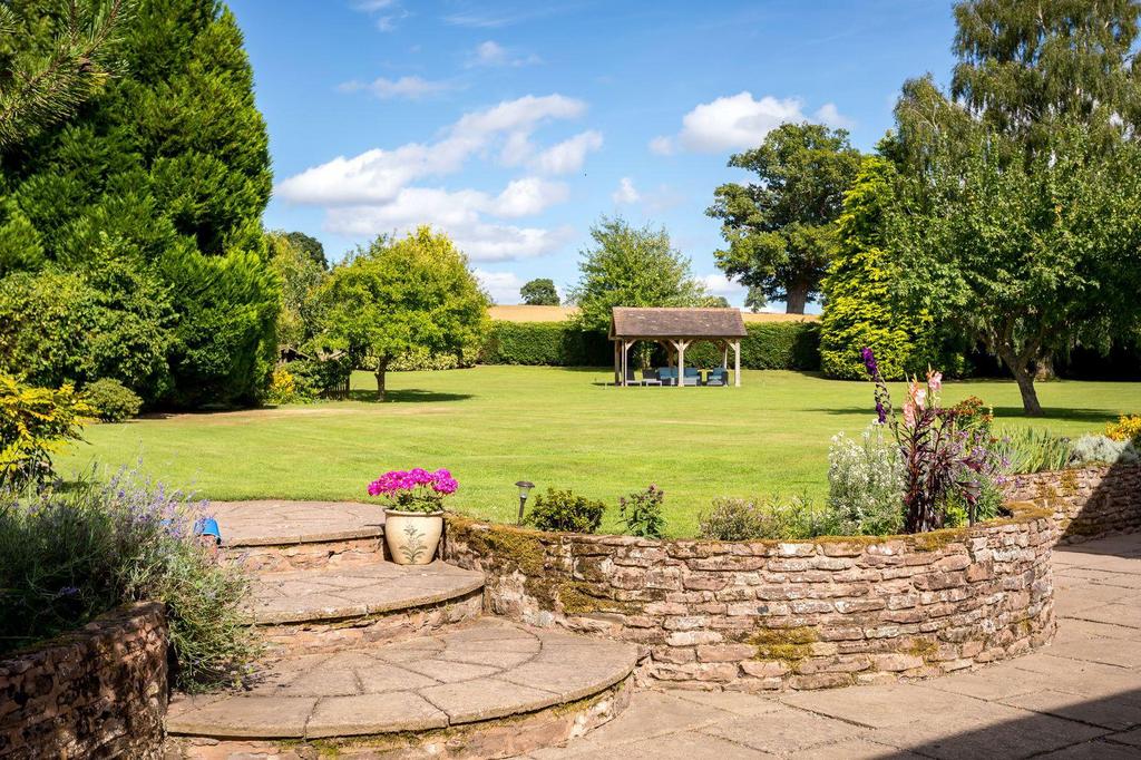 19 Stony garden pergola 4.jpg
