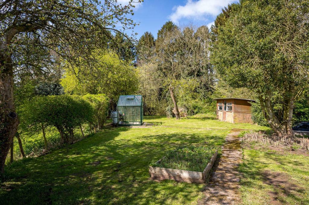 24 Stony kitchen garden.jpg