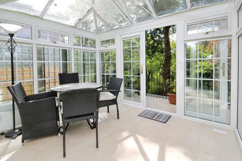3 bedroom townhouse for sale, Branksome Wood Road, Bournemouth, BH2