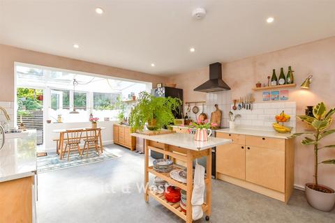 undefined, Elsted Crescent, Brighton, East Sussex