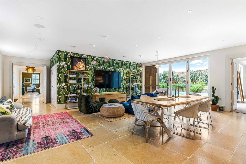 Dining/Living