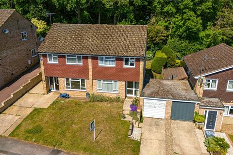 3 bedroom semi-detached house for sale, Clearbrook Close, Loudwater, HP13