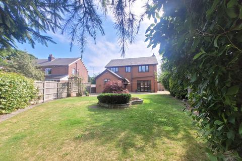 4 bedroom detached house for sale, Lowry Hill Lane, Lathom, Ormskirk, Lancashire, L40 5UL