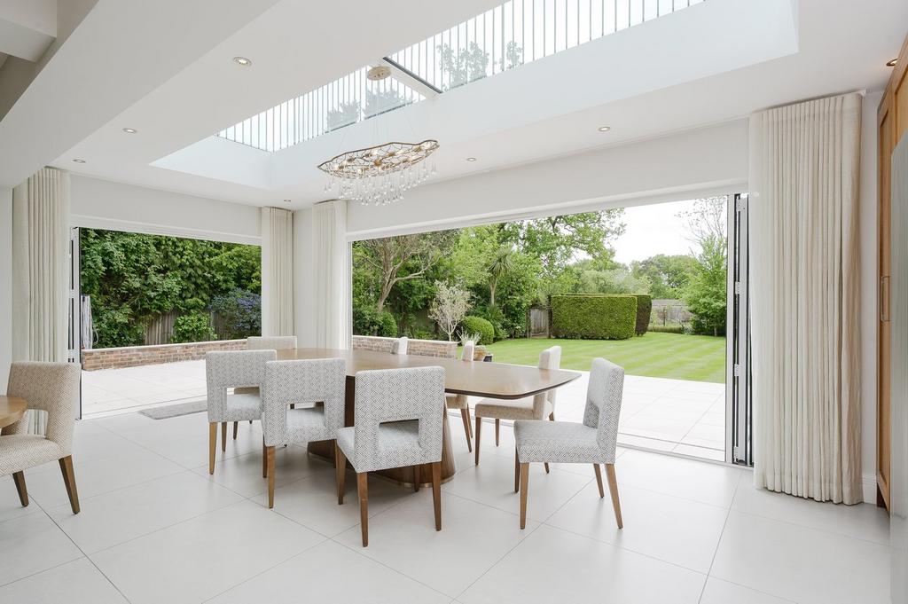 Dining Room to Terrace