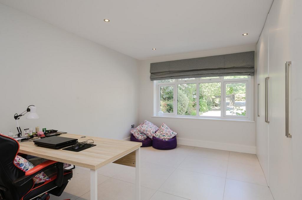Ground Floor Bedroom 6