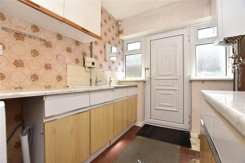 2 bedroom bungalow for sale, Upper Batley Low Lane, Batley, West Yorkshire