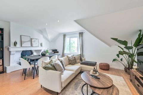 2 bedroom flat for sale, Ingham Road, West Hampstead, London, NW6