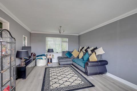 7 Biscay, Southend-on-sea, SS2 6HD