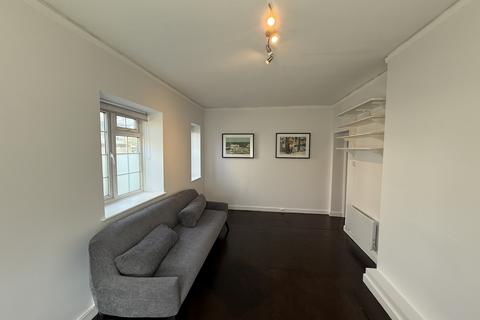 1 bedroom flat to rent, Brent Street, London, NW4