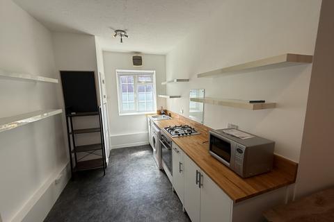 1 bedroom flat to rent, Brent Street, London, NW4