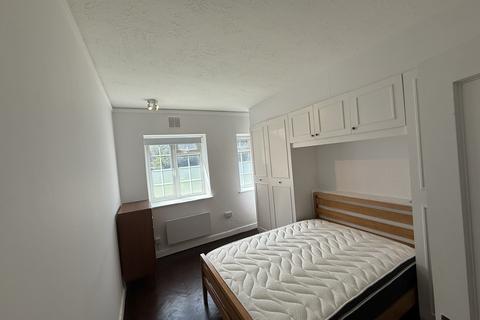 1 bedroom flat to rent, Brent Street, London, NW4