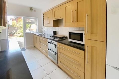 3 bedroom semi-detached house to rent, Barnfield Crescent, Sale, Greater Manchester, M33