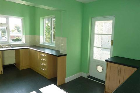 2 bedroom house to rent, Deansgrove, Grimsby