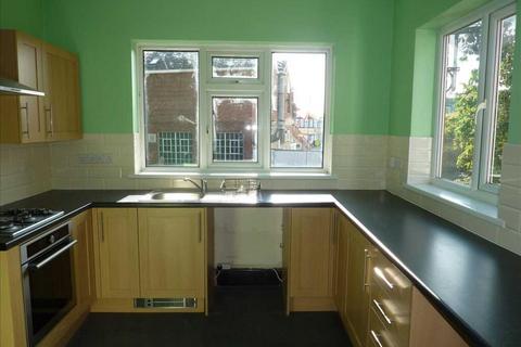 2 bedroom house to rent, Deansgrove, Grimsby