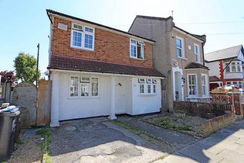 undefined, Whalebone Grove, Chadwell Heath, RM6