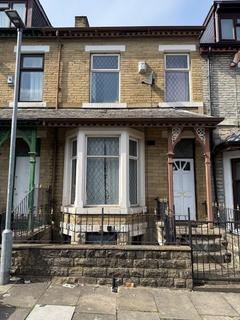 6 bedroom terraced house for sale, 14 Grantham Terrace, BD7