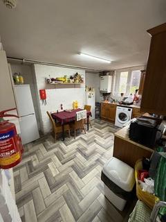 6 bedroom terraced house for sale, 14 Grantham Terrace, BD7