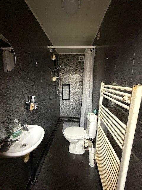 Basement - Wet Room