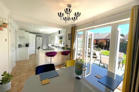 22 Broom Way, Westhoughton, Bolton, BL5 3TZ