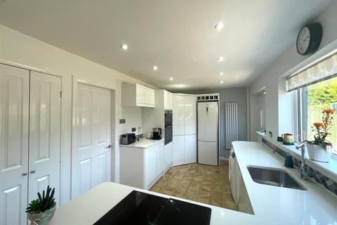 22 Broom Way, Westhoughton, Bolton, BL5 3TZ