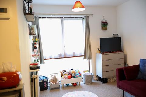 undefined, Ryeland Close, Yiewsley UB7