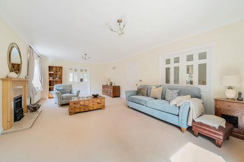 4 bedroom detached house for sale, Pembury Road, Havant, PO9