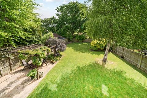 4 bedroom detached house for sale, Pembury Road, Havant, PO9
