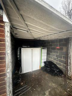 Garage to rent, Uxbridge Road, Hayes, Greater London, UB4