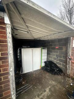 Garage to rent, Uxbridge Road, Hayes, Greater London, UB4