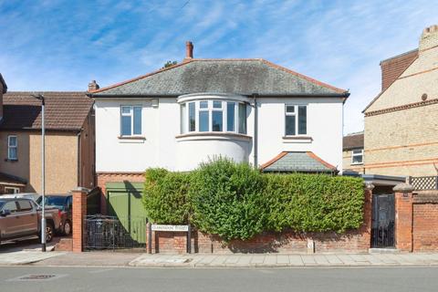 undefined, Clarendon Street, Bedford MK41