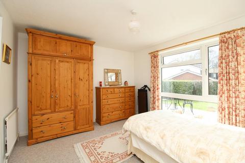 4 bedroom detached bungalow for sale, Earlsmead, Letchworth Garden City, SG6