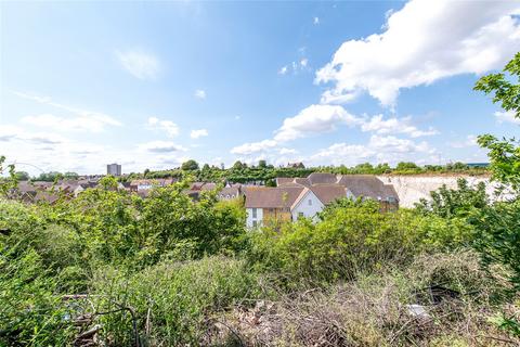 14 Rural Vale, Northfleet, Gravesend, DA11 9JJ