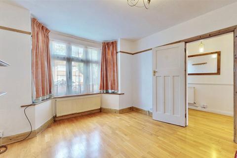 4 Robin Hood Way, Greenford, UB6 7QN