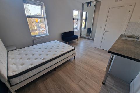 undefined, Francis Street, Luton, Bedfordshire