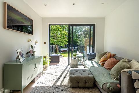 5 bedroom terraced house for sale, Gleneagle Road, London, SW16