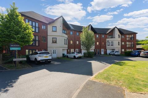 18 Aldeney Close, Dudley, DY1 4AJ
