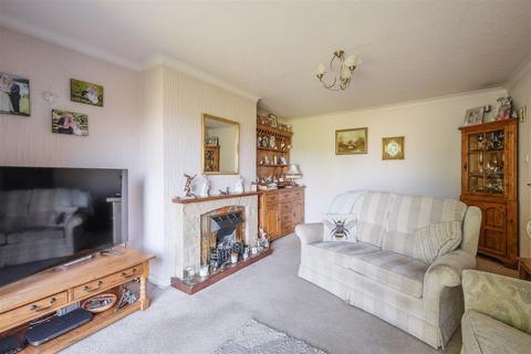 3 bedroom semi-detached house for sale, Thornhills Lane, Clifton, Brighouse