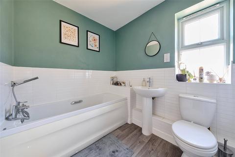 2 bedroom apartment for sale, Alchester Court, Towcester, Northamptonshire, NN12