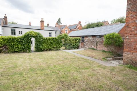 undefined, High Street, Market Lavington, Devizes, Wiltshire