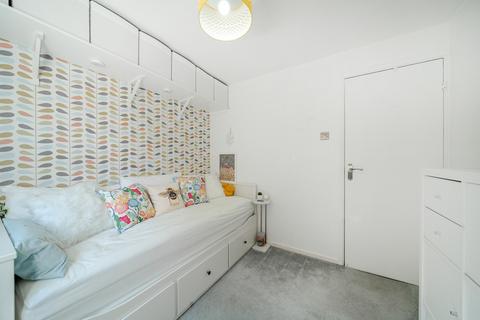 53 Rushdon Close, Romford, RM1 2RE