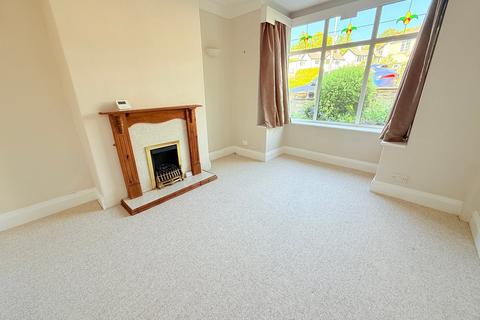 3 bedroom semi-detached house for sale, Nab Wood Crescent, Shipley BD18